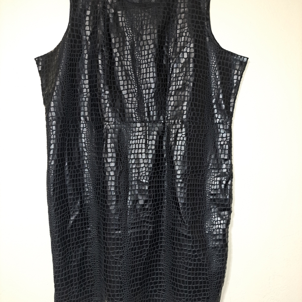 Selene Sport Black Sheath Mini Dress Mock Neck Sleeveless